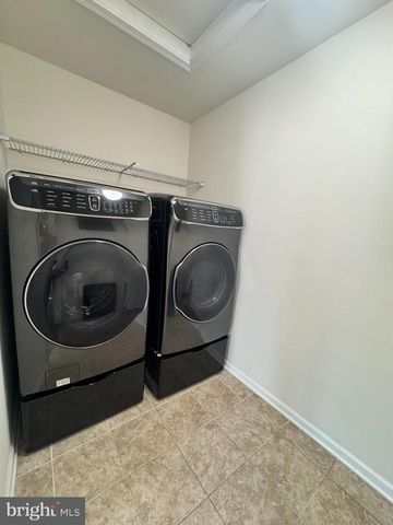 6810 LAKE ANNE CT, Warrenton, VA 20187