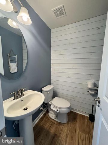 6810 LAKE ANNE CT, Warrenton, VA 20187