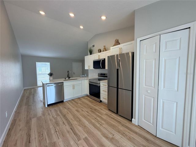 2733 ADELA AVENUE, Orlando, FL 32826