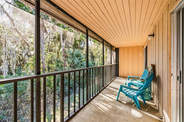 100 SWEETGUM WOODS COURT 13D, Deltona, FL 32725