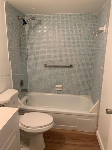 475 Fanshaw L, Boca Raton, FL 33434