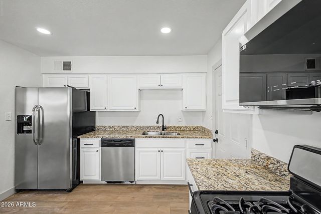 3152 N 24TH Drive, Phoenix, AZ 85015