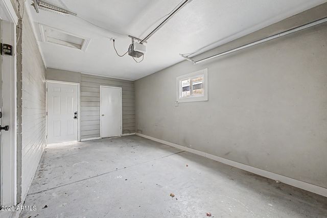 3152 N 24TH Drive, Phoenix, AZ 85015