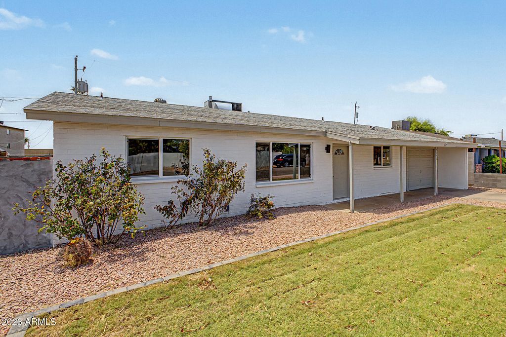 3152 N 24TH Drive, Phoenix, AZ 85015