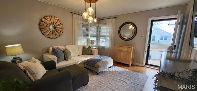 6225 Bradley Avenue, St Louis, MO 63139