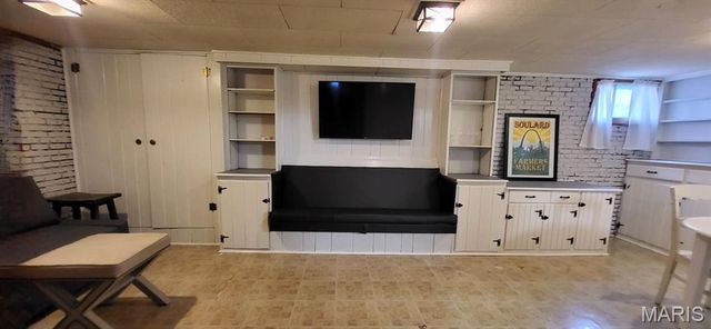 6225 Bradley Avenue, St Louis, MO 63139