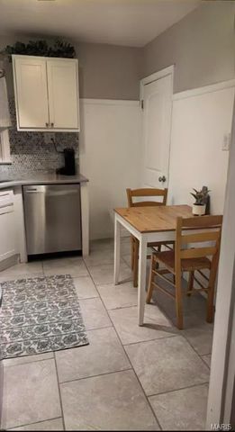 6225 Bradley Avenue, St Louis, MO 63139