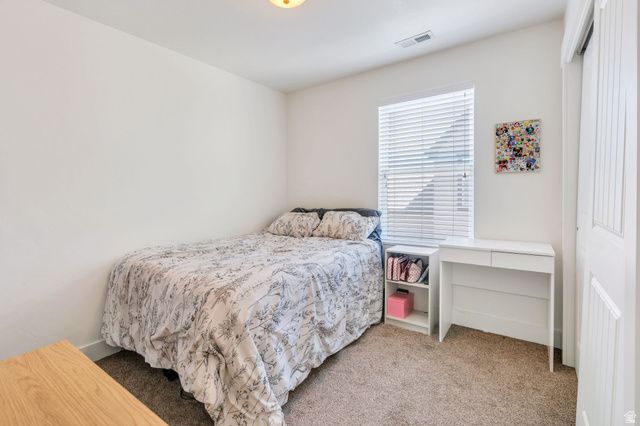 10262 S MILLERTON DR, South Jordan, UT 84009