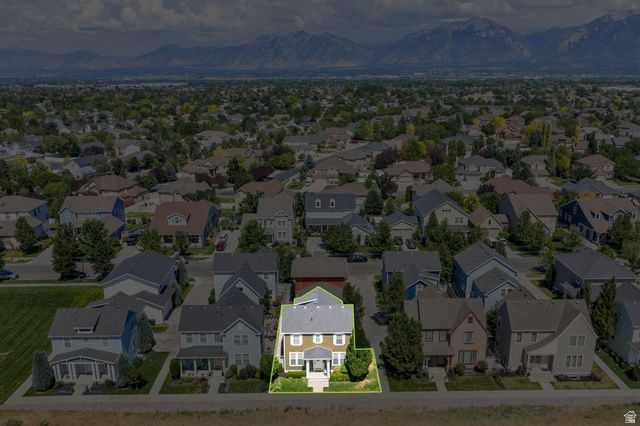 10262 S MILLERTON DR, South Jordan, UT 84009