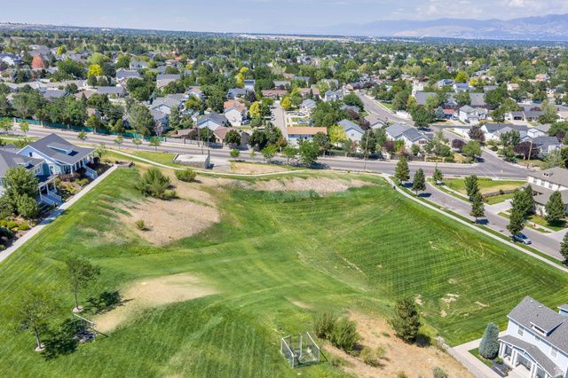 10262 S MILLERTON DR, South Jordan, UT 84009