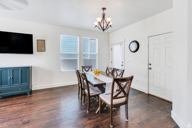 10262 S MILLERTON DR, South Jordan, UT 84009