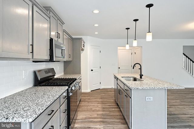 EMILY PLAN AT HICKORY POINTE, Waynesboro, PA 17268