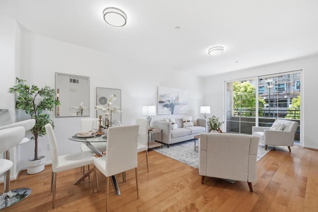 Image 7 of property listing at 1388 Broadway 285, Millbrae, CA 94030