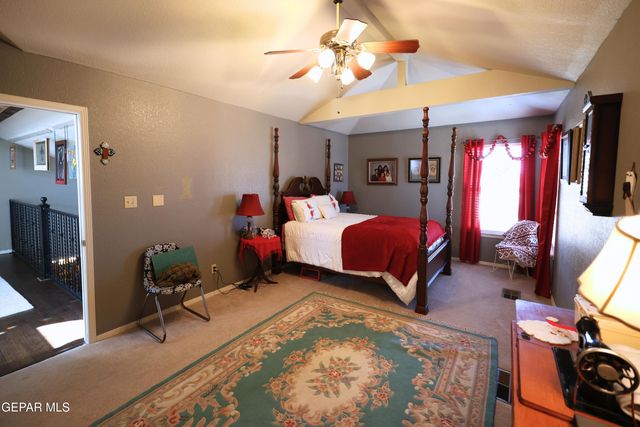 4373 Loma De Oro Drive, El Paso, TX 79934