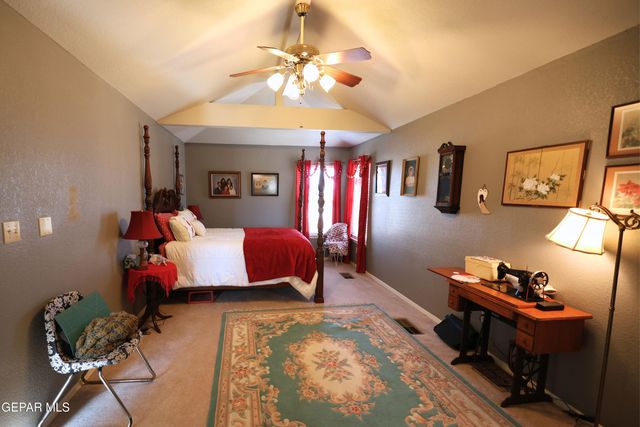 4373 Loma De Oro Drive, El Paso, TX 79934