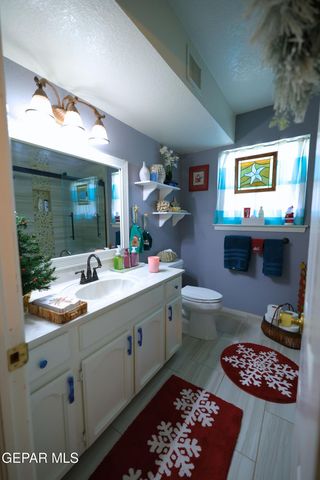 4373 Loma De Oro Drive, El Paso, TX 79934