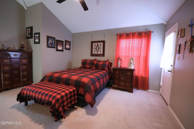 4373 Loma De Oro Drive, El Paso, TX 79934