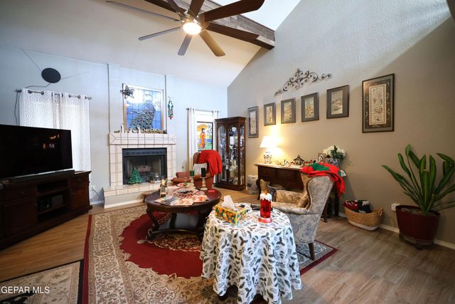 4373 Loma De Oro Drive, El Paso, TX 79934