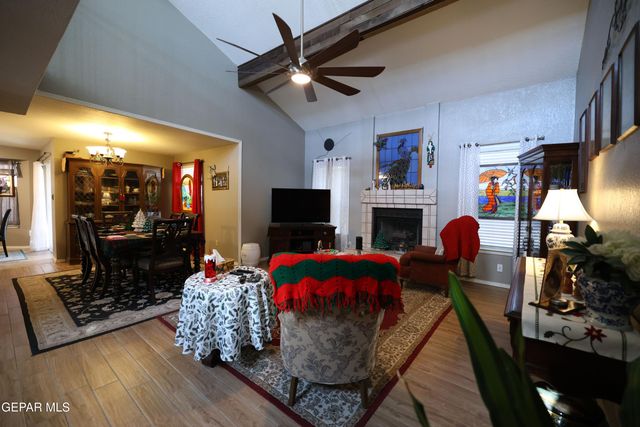 4373 Loma De Oro Drive, El Paso, TX 79934