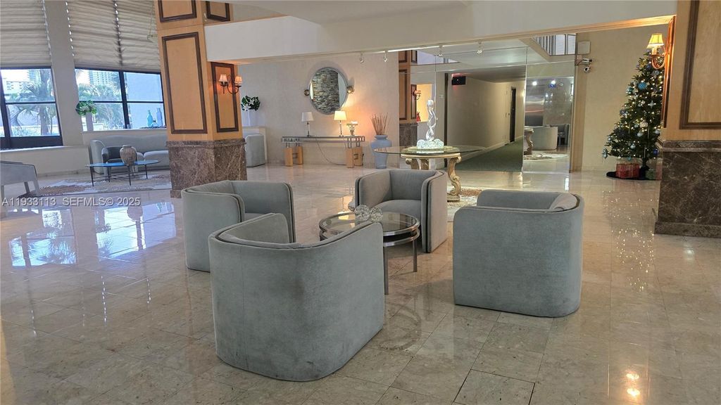 Image 20 of property listing at 600 Parkview Dr 525, Hallandale Beach, FL 33009