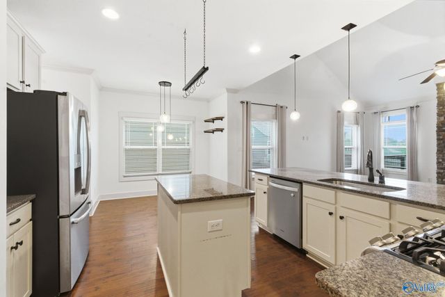 6408 Midtowne Lane NW, Huntsville, AL 35806