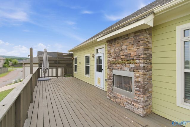6408 Midtowne Lane NW, Huntsville, AL 35806