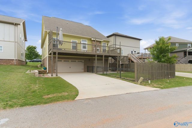 6408 Midtowne Lane NW, Huntsville, AL 35806