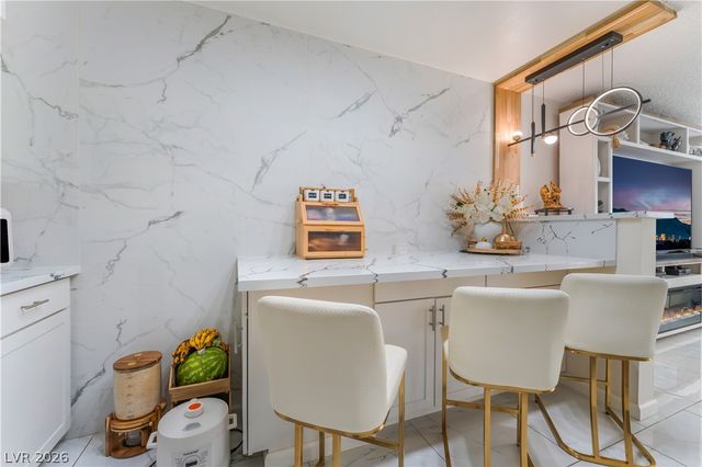 2128 Chertsey Drive C, Las Vegas, NV 89108