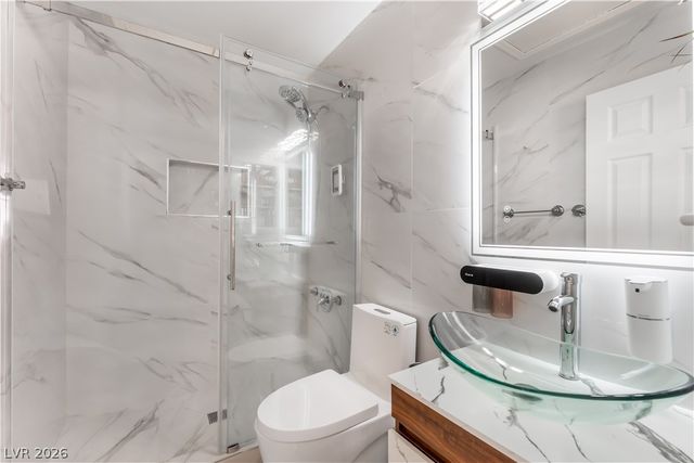 2128 Chertsey Drive C, Las Vegas, NV 89108