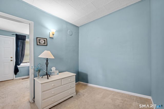 58 Vivian Street, Waterford, CT 06385