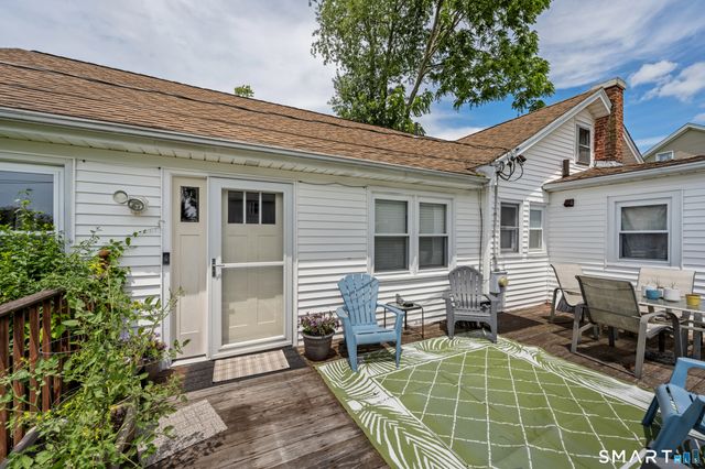 58 Vivian Street, Waterford, CT 06385