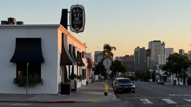 2244 2nd Ave 25, San Diego, CA 92101