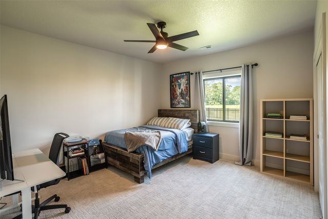 16319 Ironwood Lane, Urbandale, IA 50263
