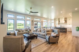 16319 Ironwood Lane, Urbandale, IA 50263