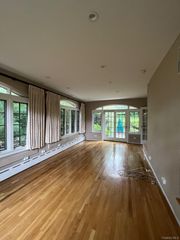 246 Beechmont Drive, New Rochelle, NY 10804