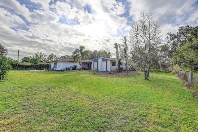 3510 MOORES LAKE ROAD, Dover, FL 33527