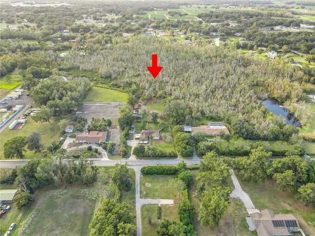 3510 MOORES LAKE ROAD, Dover, FL 33527