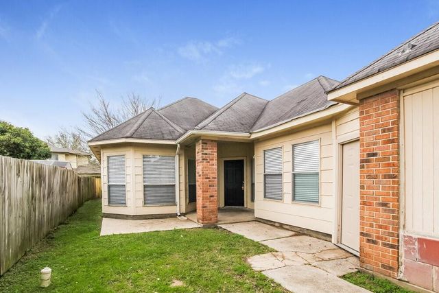 6615 Bluebottle Lane, Katy, TX 77449