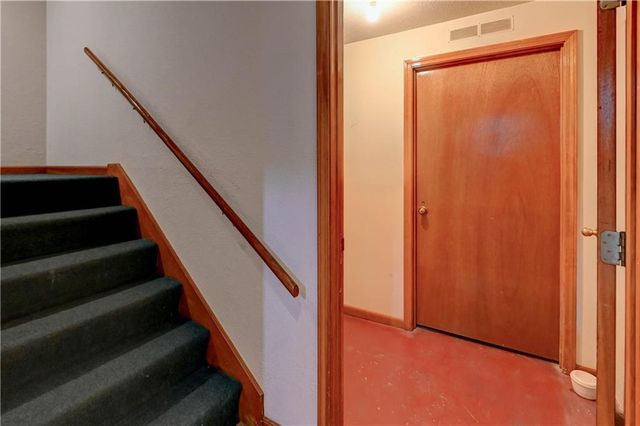 1133 A NW 12th Street A, Blue Springs, MO 64015