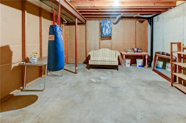 1133 A NW 12th Street A, Blue Springs, MO 64015