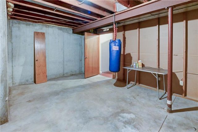 1133 A NW 12th Street A, Blue Springs, MO 64015