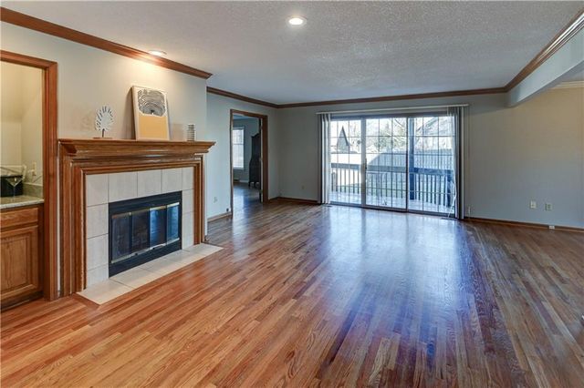 1133 A NW 12th Street A, Blue Springs, MO 64015