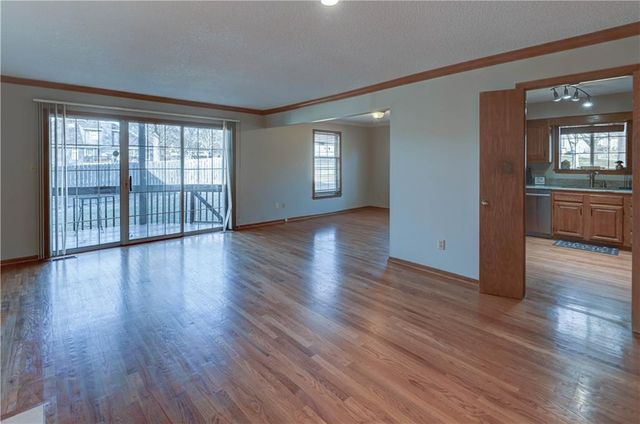 1133 A NW 12th Street A, Blue Springs, MO 64015