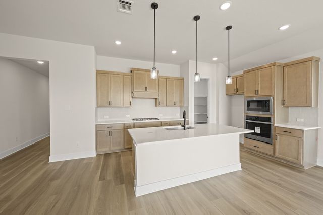 11757 Edgewood Drive, Justin, TX 76247