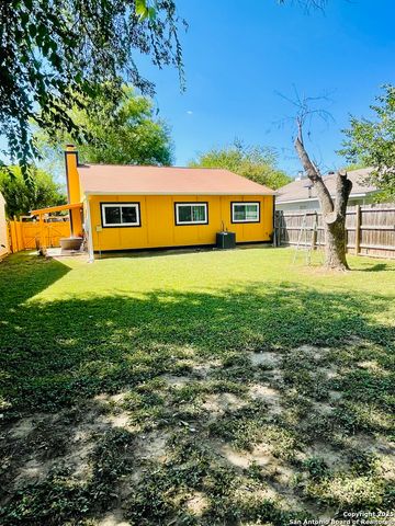 6226 Valley Castle, San Antonio, TX 78250