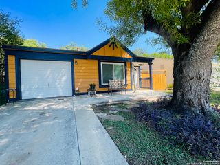 6226 Valley Castle, San Antonio, TX 78250
