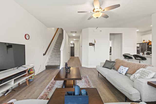 6805 Joelene Rae Drive, Arlington, TX 76001