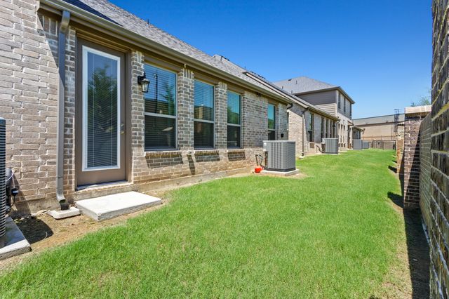 6805 Joelene Rae Drive, Arlington, TX 76001