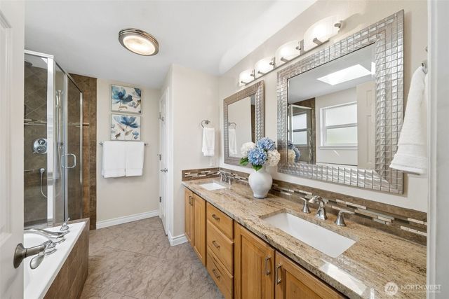 20916 Edwards Road E, Lake Tapps, WA 98391
