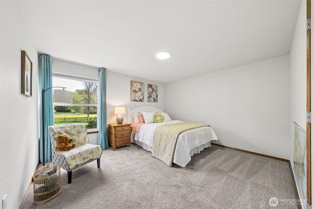 20916 Edwards Road E, Lake Tapps, WA 98391